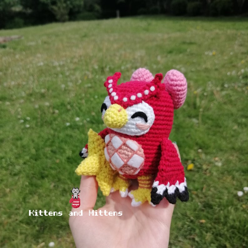 photo of a finished owl called Celeste, crochet.
