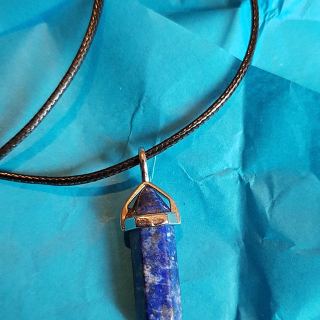 lapiz lazuli crystal point necklace