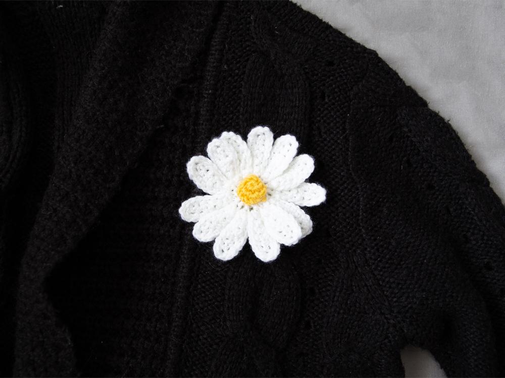 daisy brooch