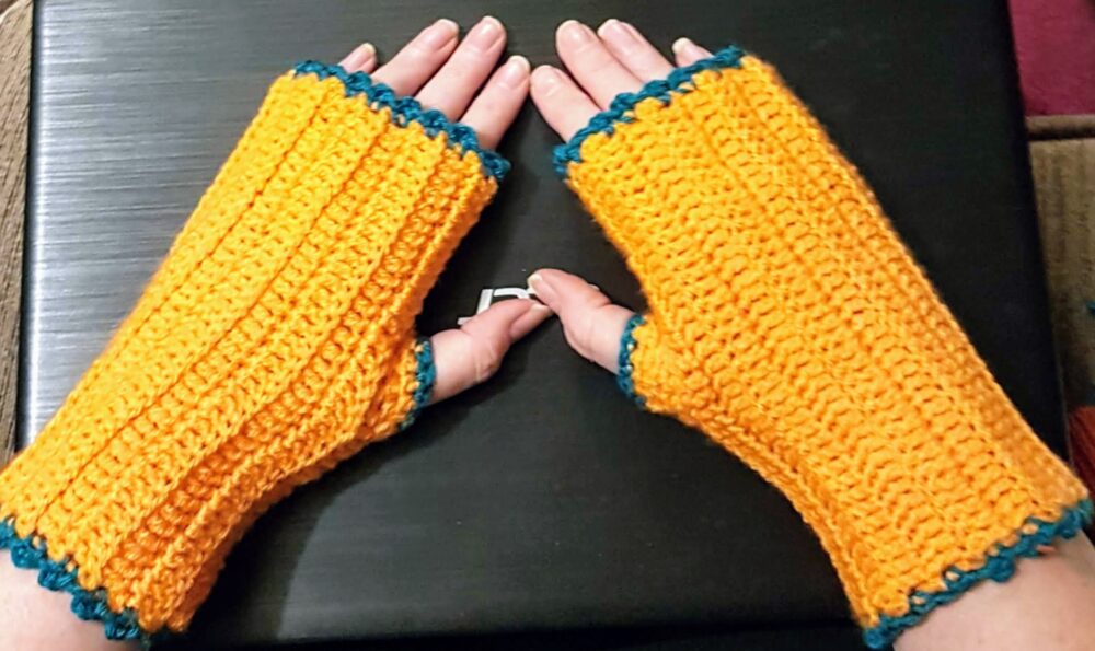 orange fingerless mittens