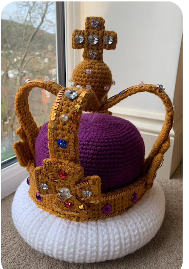 coronation crown made in crochet for the jubilee
