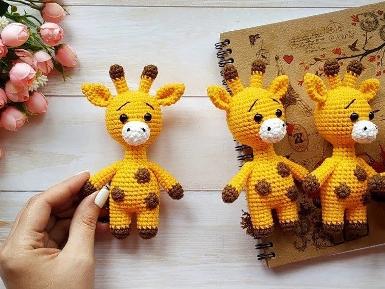 amigurumi giraffe pattern
